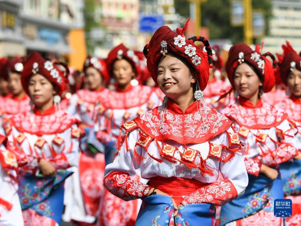 免费旋转